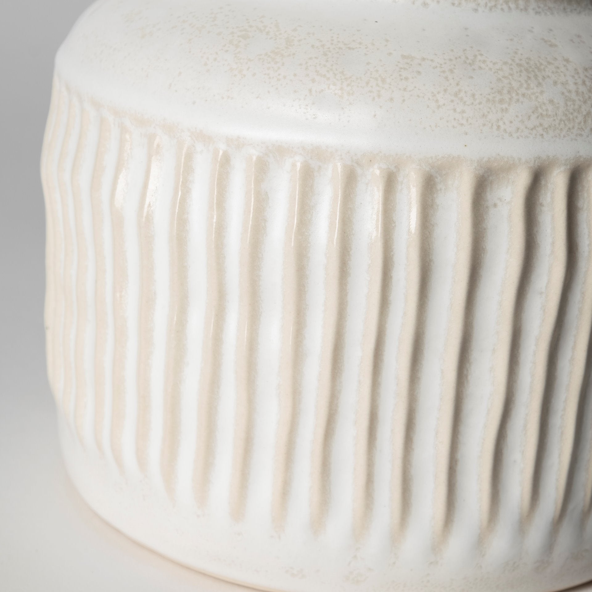 Small Ribbed Eggshell Ceramic Vase