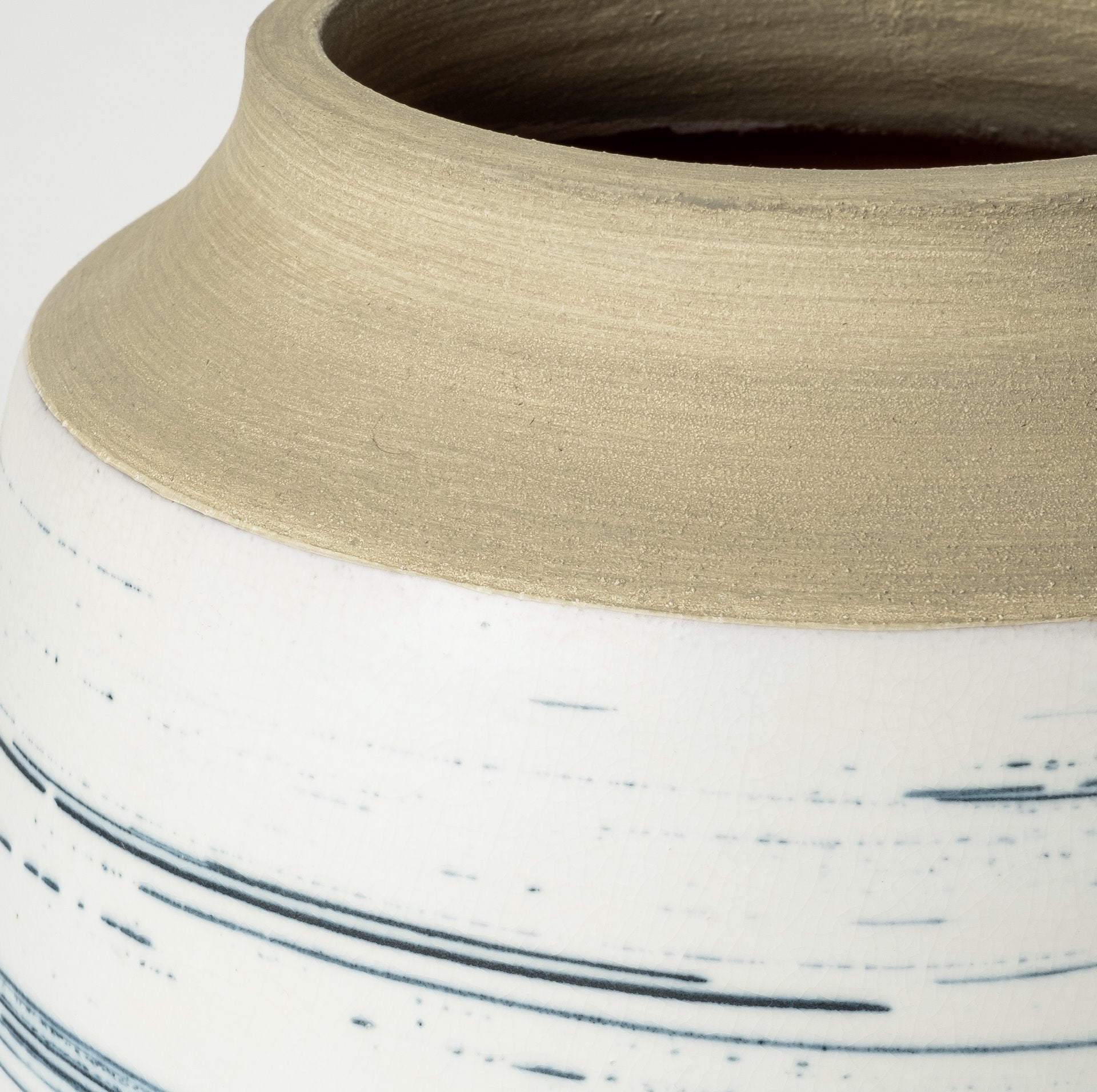 Short Blue Pattern Ceramic Vase