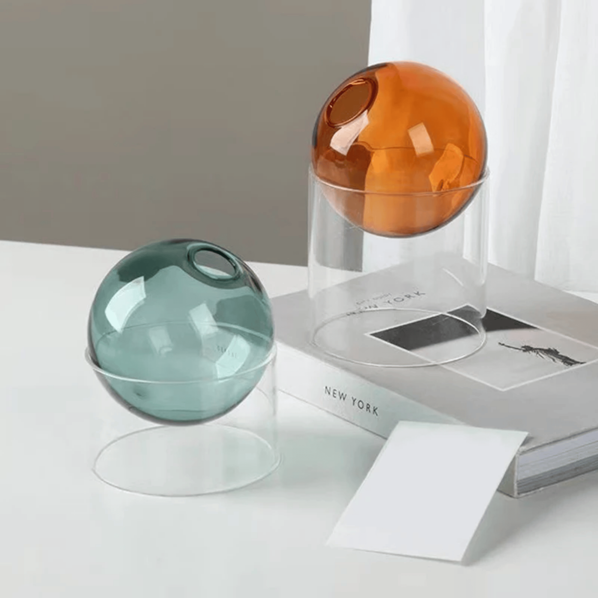 Round Glass Flower Vase