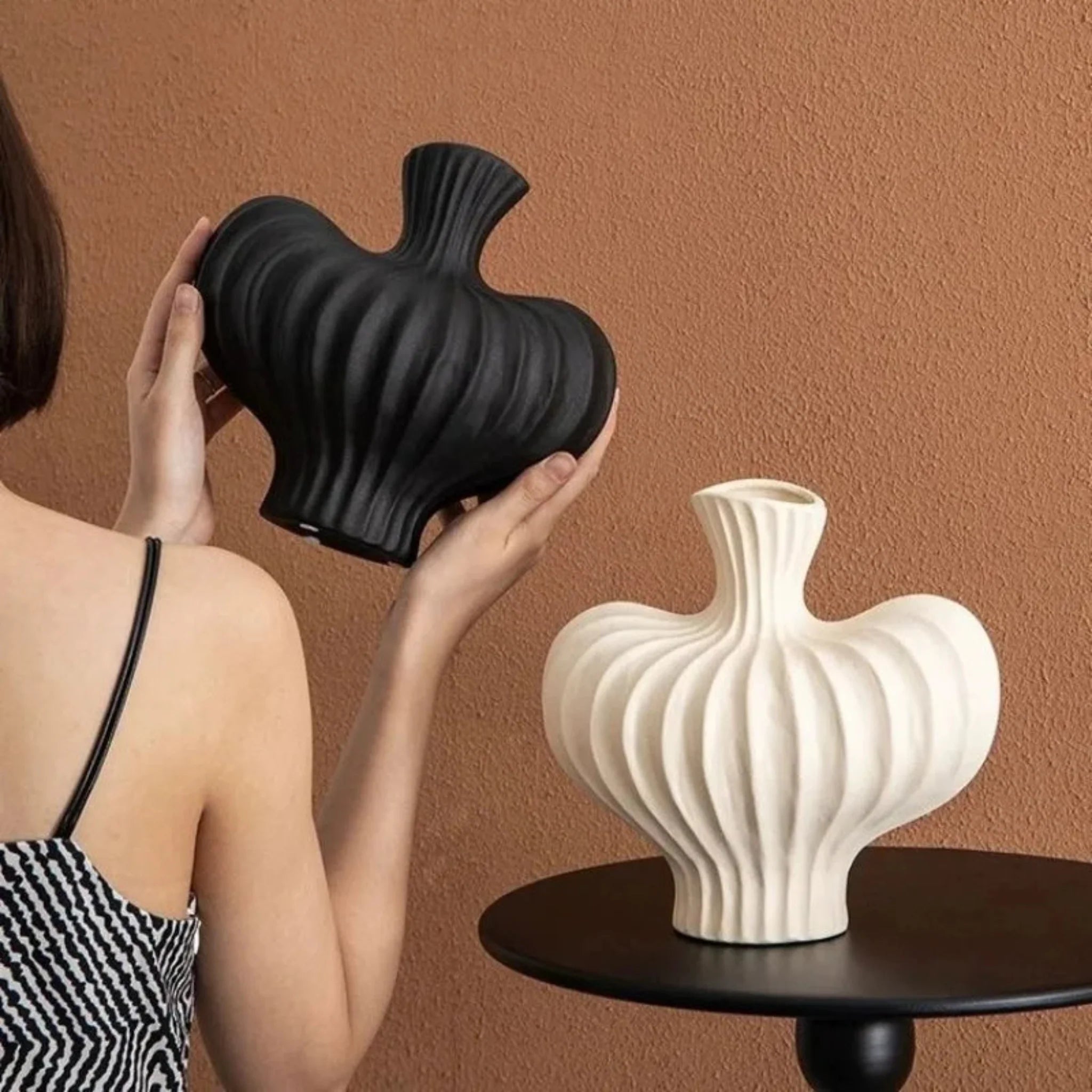 Minimalist Single-Stem Vase